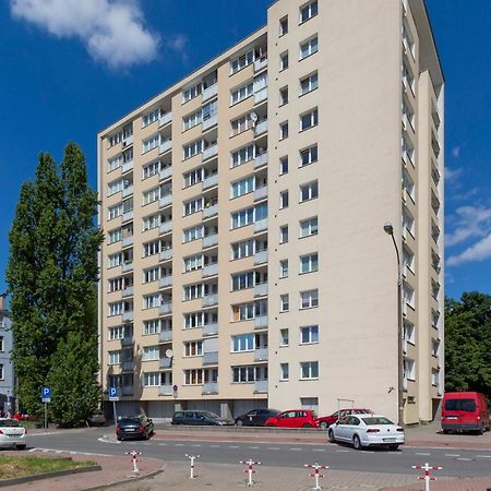 Comfortable Apartment Warsaw Wola & Balcony By Noclegi Renters Buitenkant foto