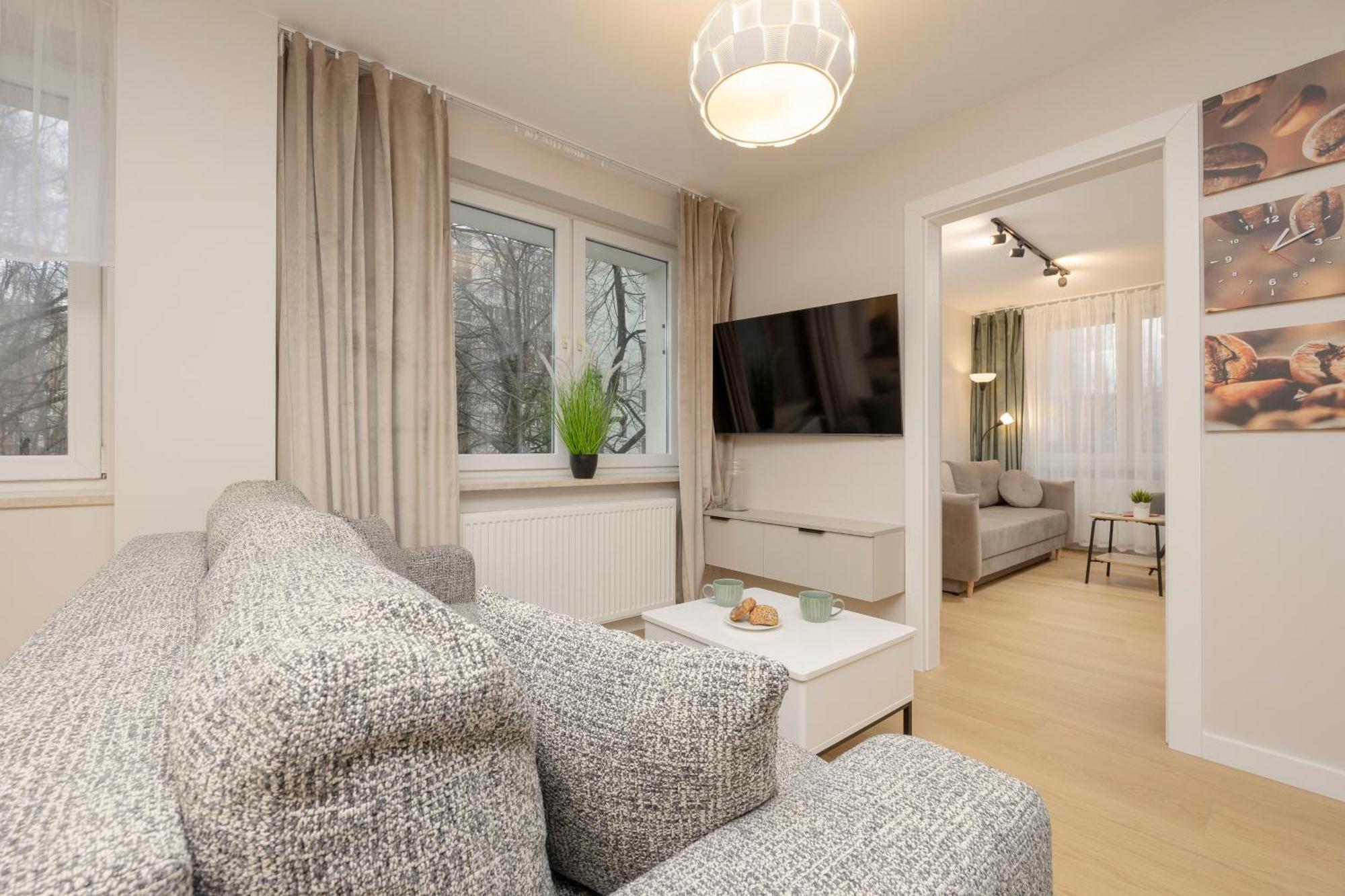 Comfortable Apartment Warsaw Wola & Balcony By Noclegi Renters Buitenkant foto